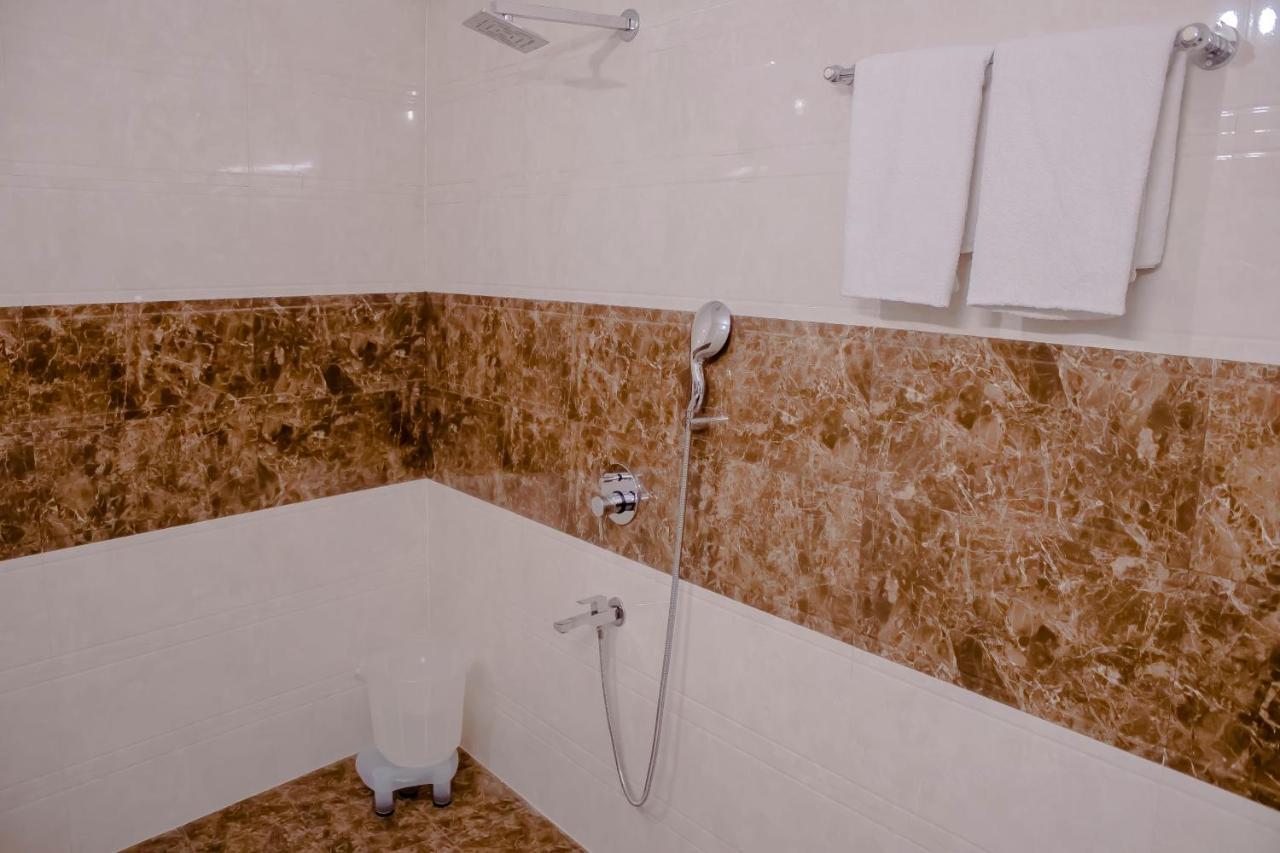 Hotel Airport City Delhi International Airport New Delhi Exterior photo